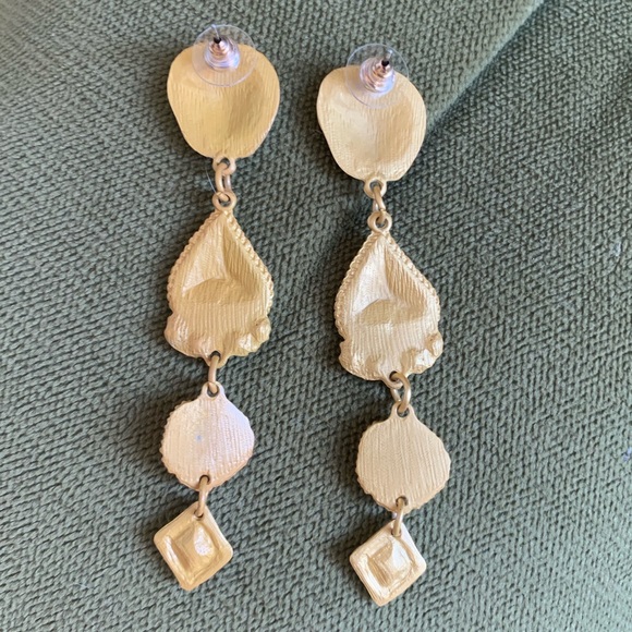 Zara dangle earrings - Picture 4 of 5